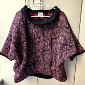 Fab Quilted Raglan Sleeve Top